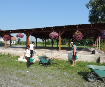 Miestna občianska poriadkova služba vo Veľkých Dravciach